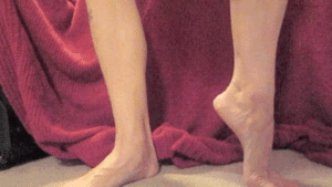 www.laurenkiley.com - Lauren Kiley Dancer Feet Exercises thumbnail