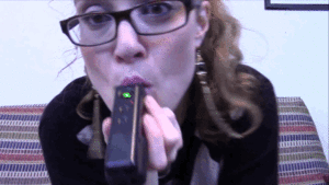 www.laurenkiley.com - Addicted To My Vapors thumbnail